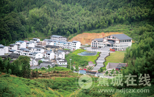 红色旅游 点亮桃花溪村民致富梦